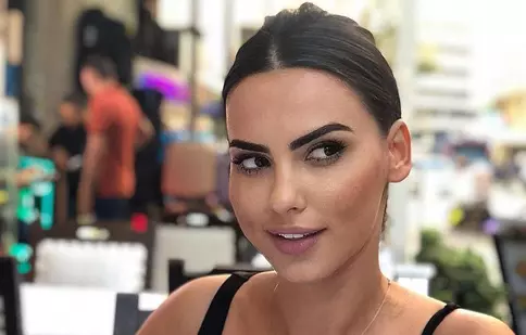 Lavinia Pîrva, apariție incendiară în costum de baie. Unde a plecat în vacanță