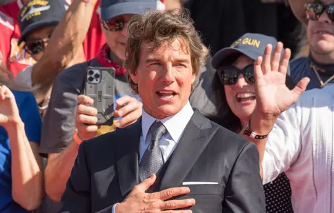 Tom Cruise, reacție neașteptată. Ce le-a spus prietenilor, după ce a aflat că Shakira a fost cucerită de Lewis Hamilton