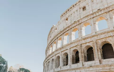 Topul celor mai mari comunități de români din diaspora. Milioane de cetățeni români își creează comunități de mărimea unor orașe peste hotare 