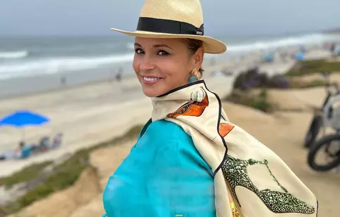 Cum arată Andreea Marin în costum de baie. Unde a plecat în vacanță Zâna surprizelor