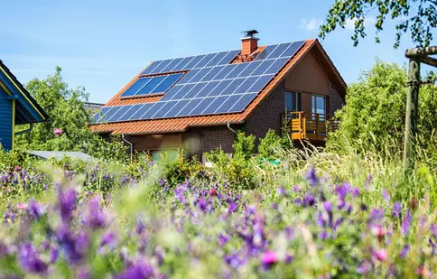 Merită să îți instalezi un sistem fotovoltaic?