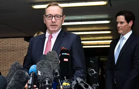 Cum a reacționat Kevin Spacey când a aflat că a fost achitat pentru toate acuzațiile de agresiune sexuală. Primele declarații