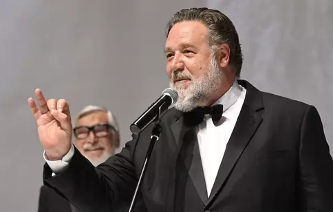 Russell Crowe, enervat și gelos din cauza filmului Gladiatorul 2. „Ar trebui să mă plătească dracului”