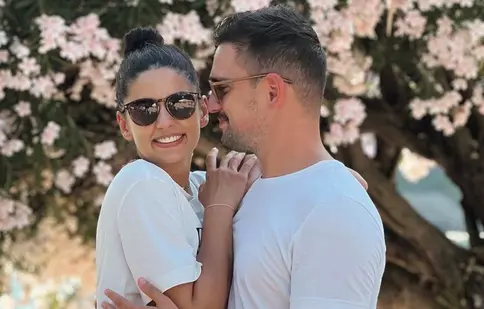 Vlad Gherman și Oana Moșneagu, vacanță de vis în Grecia. În ce ipostaze romantice s-au fotografiat