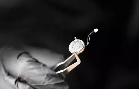 Microfoane spion - ce sunt, cum se pot utiliza și cum pot fi detectate?