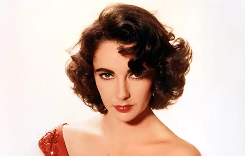 Elizabeth Taylor a murit