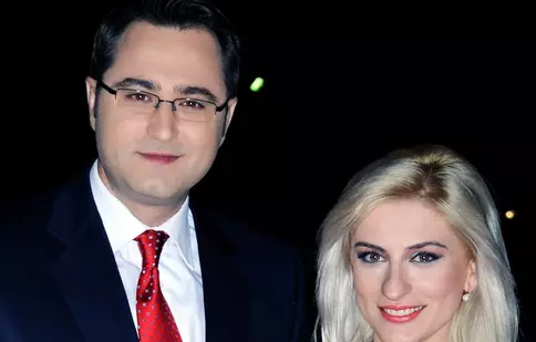 Mihai Constantin şi Ruxandra Gheorghe prezintă nunta regală la TVR