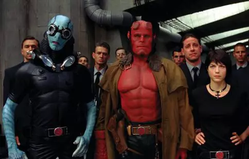 Hellboy 2: Armata de Aur