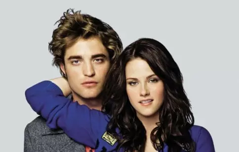 Robert Pattinson: Kristen e singura care mă înţelege