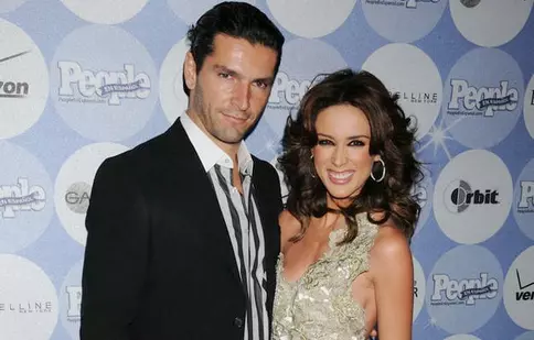 Jacqueline Bracamontes şi soţul ei, nedespărţiţi de fiica lor 