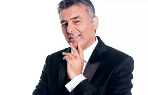 Chef Hadad: "Am gătit cu masca de gaze pe faţă"