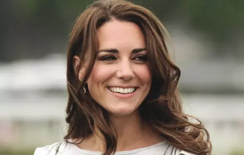 Kate Middleton este însărcinată a patra oară? Prințesa Charlotte a dat-o de gol!