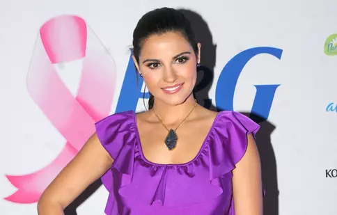Maite Perroni lucrează de zor la primul ei album solo