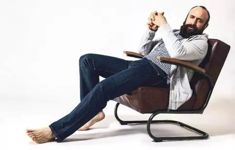 Halit Ergenc investeşte mulţi bani în afaceri