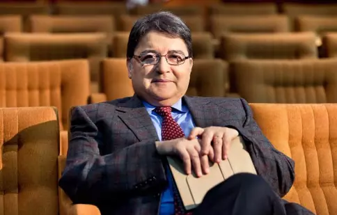 Emil Hurezeanu, noul prezentator de la Digi World