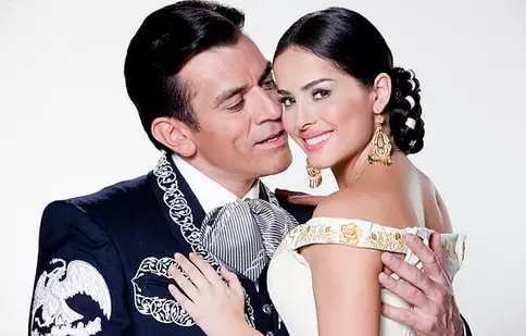Danna Garcia şi Jorge Salinas au luat ore de canto pentru telenovela “Qué bonito amor”