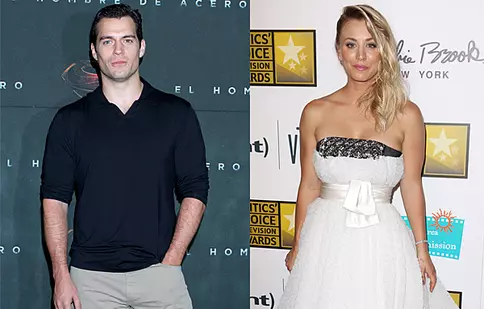 Henry Cavill este iar singur