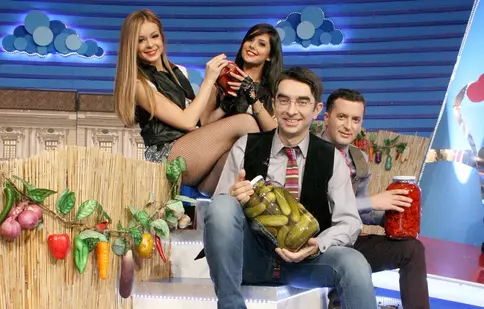 Cârcotaşii au pregătit o “Cronică” de toamnă