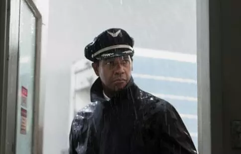 Recomandarea TVmania pentru seara de duminică, 23 aprilie: „Zborul”, cu Denzel Washington