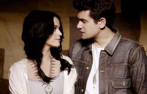 Katy Perry şi John Mayer s-au despărţit