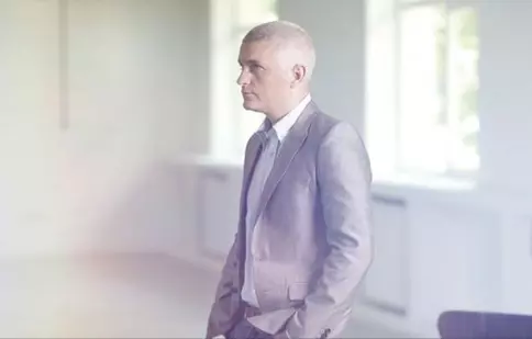 Virgil Ianţu lansează primul album solo: "Ieri şi azi"