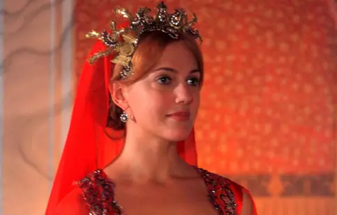 Meryem Uzerli („Suleyman Magnificul”), gata să se întoarcă pe micile ecrane