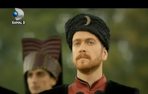 Engin Ozturk (Prinţul Selim din „Suleyman Magnificul”): “Sunt un tip foarte emotiv!”