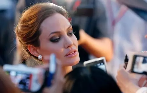 Angelina Jolie are aspirații politice