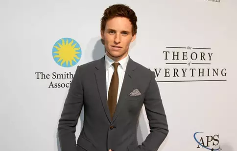 Actorul Eddie Redmayne s-a însurat în cerc restrâns
