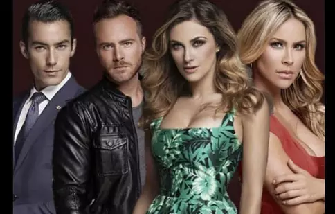 Aracely Arambula se întoarce, de azi, la Acasă, în telenovela “Fugara” / „Los Miserables”