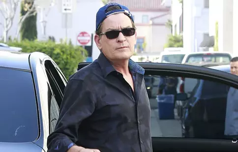Charlie Sheen a ajuns la spital