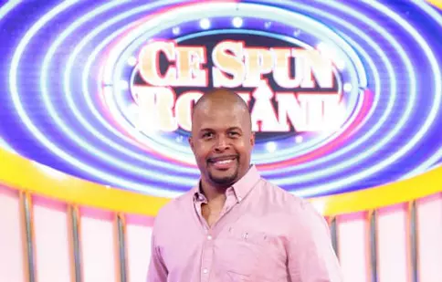 Super mămicile și Mega tăticii se întrec la “Ce spun românii”