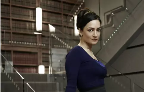 Archie Panjabi („Soţia perfectă”) rămâne prin tribunale, la TV