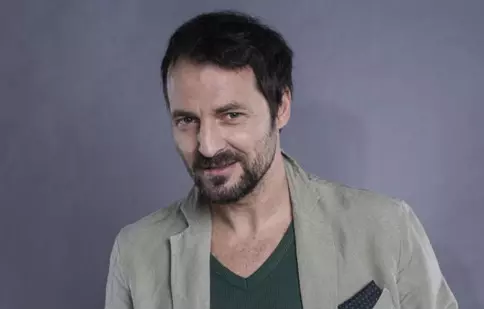 Andrei Aradits a cântat pe străzi, în anii '90