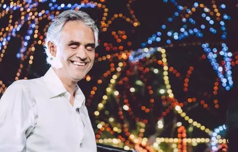 Andrea Bocelli are un rol cameo în filmul biografic despre el