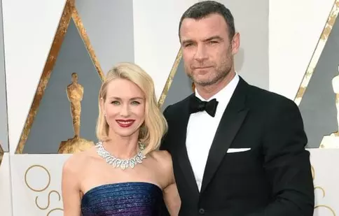 Cum se simte Naomi Watts după despărţirea de Liev Schreiber?