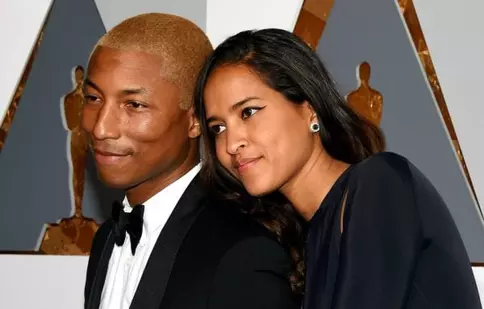 Pharrell Williams a devenit tată de tripleţi
