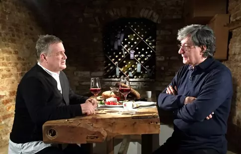 În weekend, la TVR 1, Ion Caramitru deschide noul sezon „Politică şi delicateţuri”