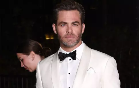 Chris Pine va juca într-o nouă variantă a filmului „Braveheart”. „Outlaw King”, regizat pentru Netflix de David Mackenzie