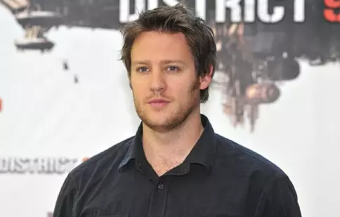 TRAILER. Regizorul Neill Blomkamp lansează online o serie de scurtmetraje SF