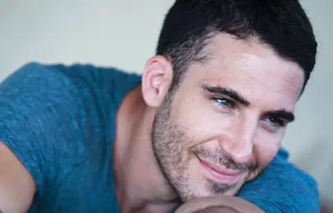 Miguel Angel Silvestre iubeşte din nou. Aflaţi pe cine!