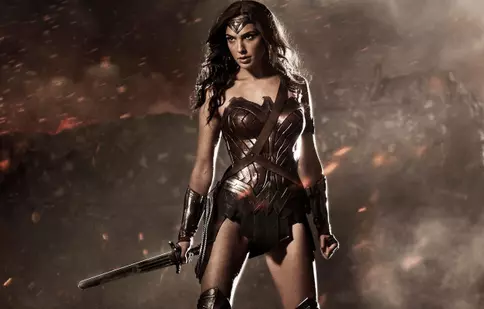 Va fi Wonder Woman mireasa lui Frankenstein?
