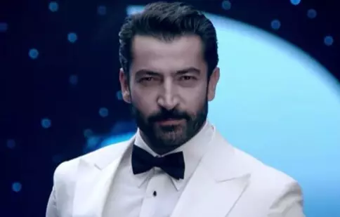 FOTO: Cum arată Kenan İmirzalıoğlu în rolul lui Mahomed al II-lea
