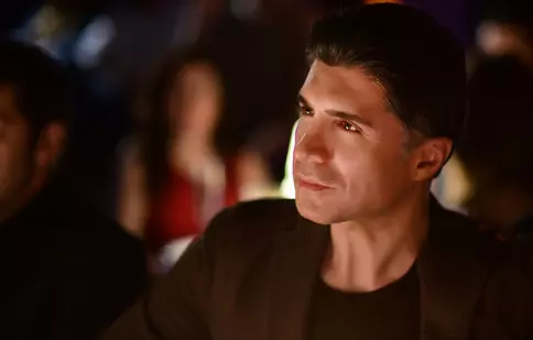 Actorul Özcan Deniz va fi tată de baiat