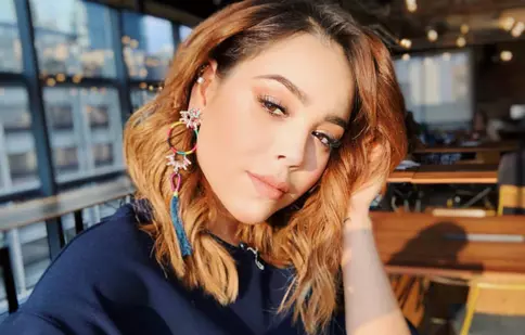 Danna Paola, Monica din „La Dona”, a dat telenovelele pe Netflix