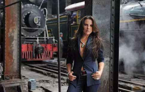 Actrița Kate del Castillo vine la București