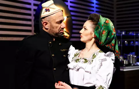 FOTO. Chef Scărlătescu, cerut în căsătorie de o maramureșeancă