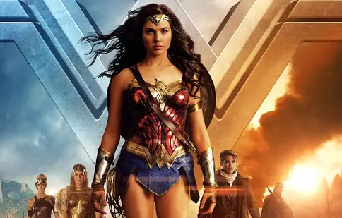 Recomandarea TVmania pentru seara de luni, 13 august: „Femeia Fantastică” cu Gal Gadot și Chris Pine