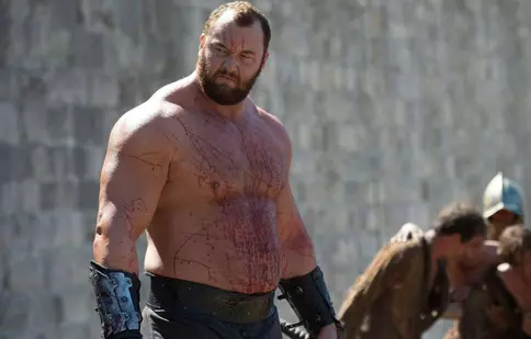 Ţi-l aminteşti pe „The Mountain” din „Urzeala tronurilor”? S-a căsătorit!