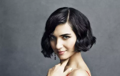 Tuba Büyüküstün, „Dragoste de contrabandă”, s-a apucat de scris un scenariu